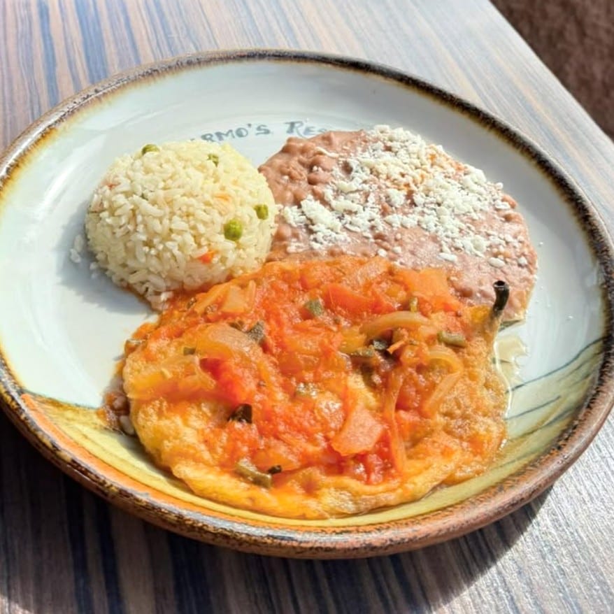 Chile relleno tradicional.